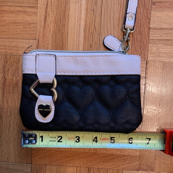 Betsey Johnson Cluch - Picture 10 of 11